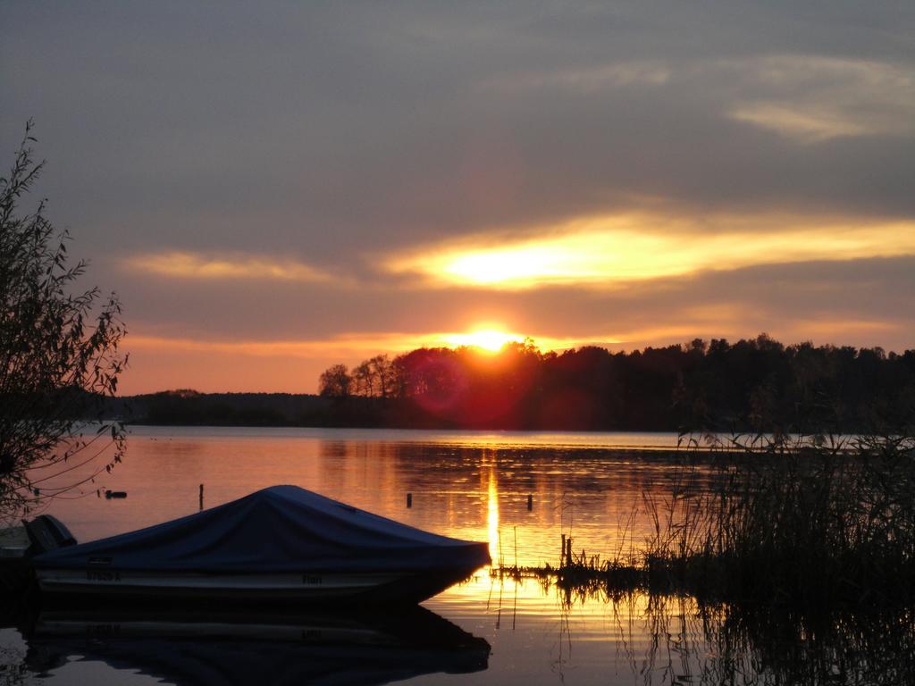 Spreewaldhaeuser Golinski Mit Kamin Am Neuendorfer See Alt Schadow Extérieur photo
